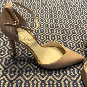 Jessica Simpson size 8 Nude Pump